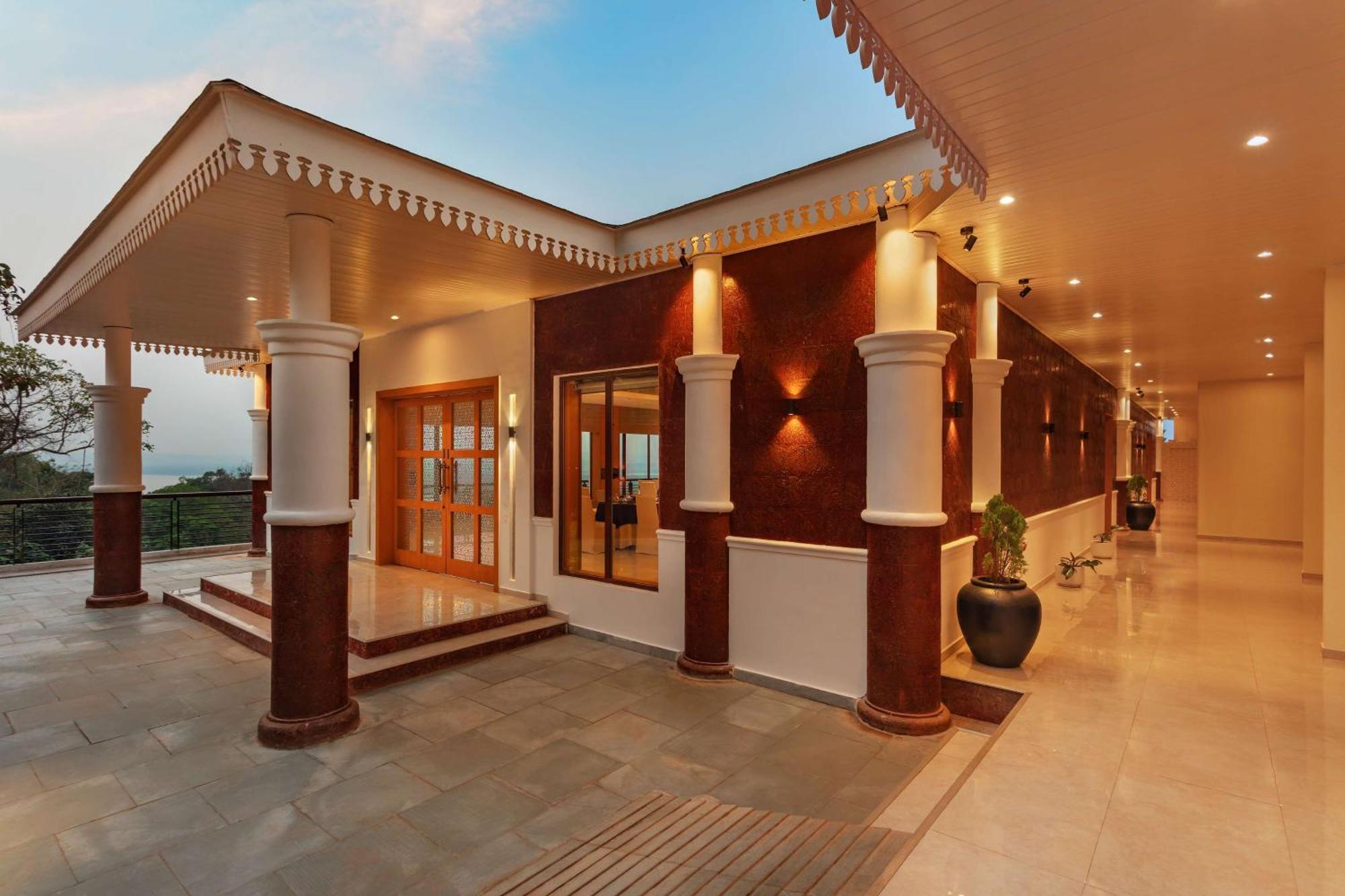 Doubletree By Hilton Goa - Panaji Hotel Exterior foto