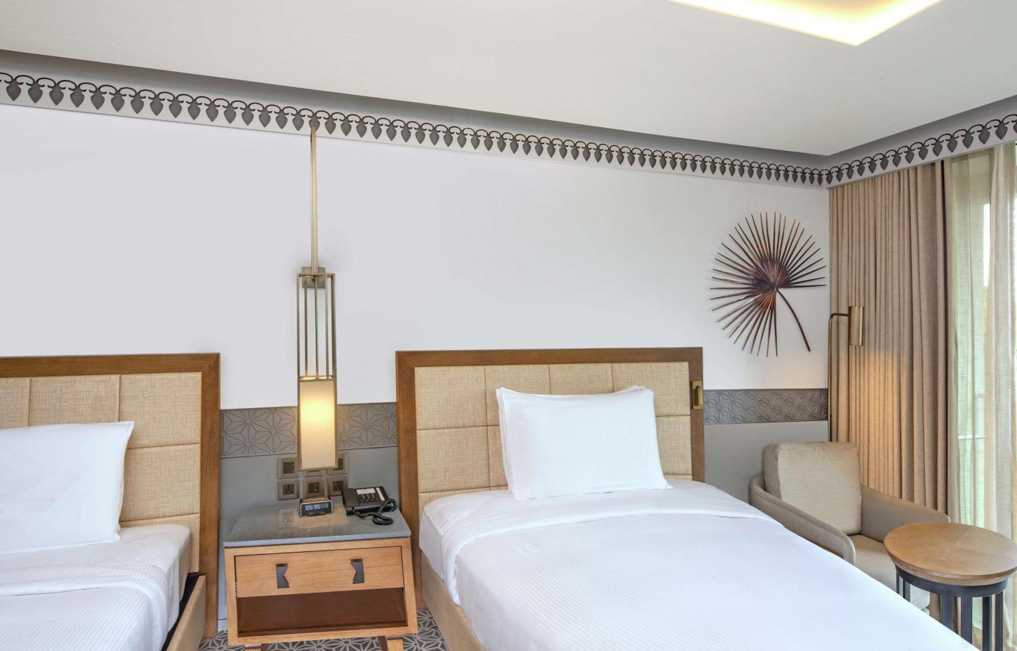 Doubletree By Hilton Goa - Panaji Hotel Exterior foto
