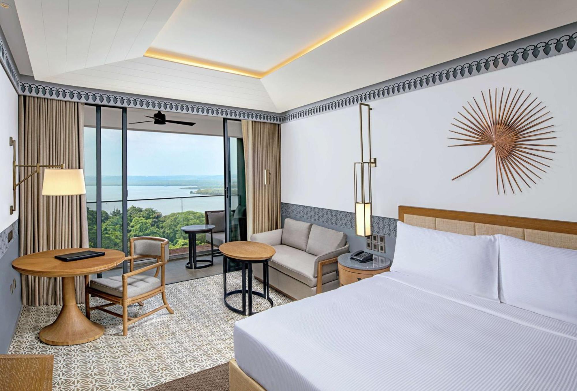 Doubletree By Hilton Goa - Panaji Hotel Exterior foto